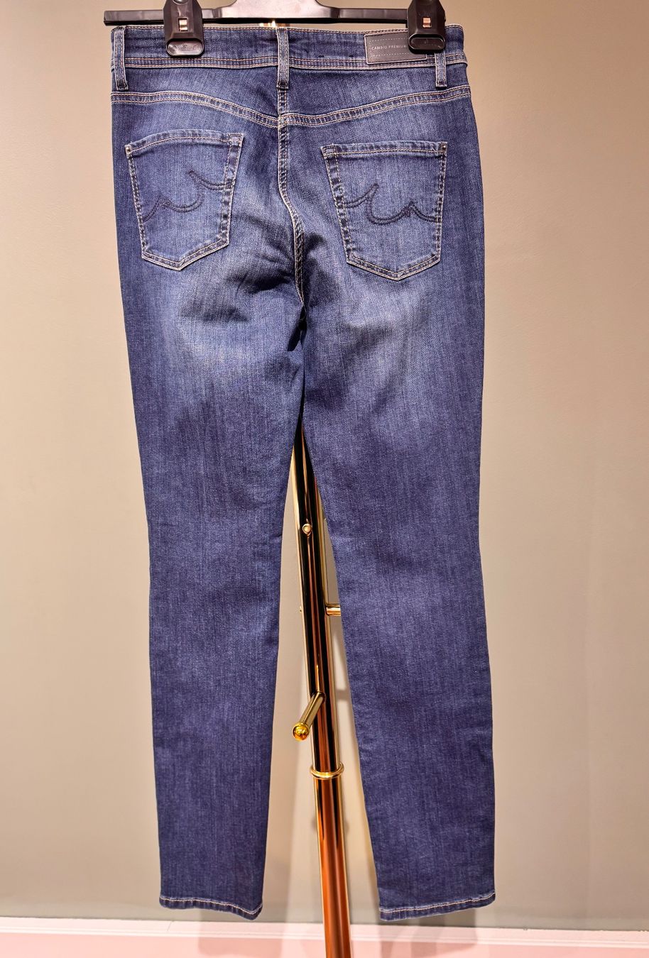Cambio Jeans: Jeans von CAMBIO – Usato da Zürich venduto da gregart 1
