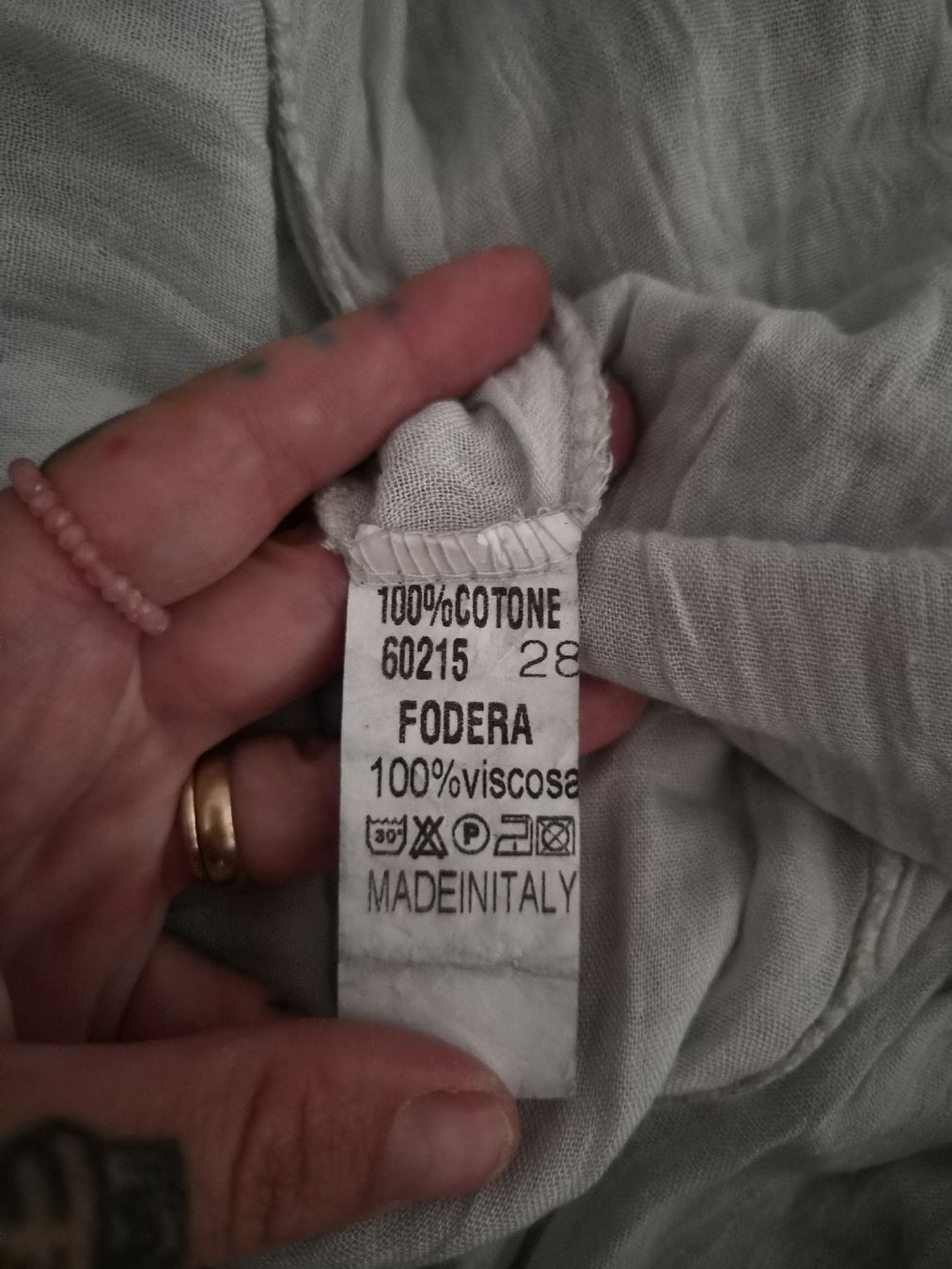 Kleider: Kleid Baumwolle Viskose Stickerei grau  – Gebraucht aus Mumpf von Fabis_Shop 4