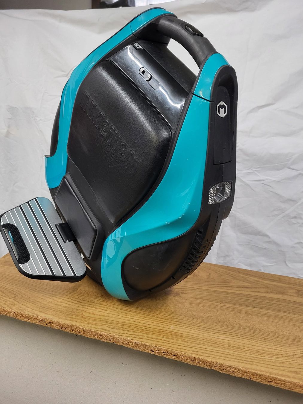 Hometrainer: roue inmotion V 3 accu neuf – Usato da Courroux venduto da joebar49 3