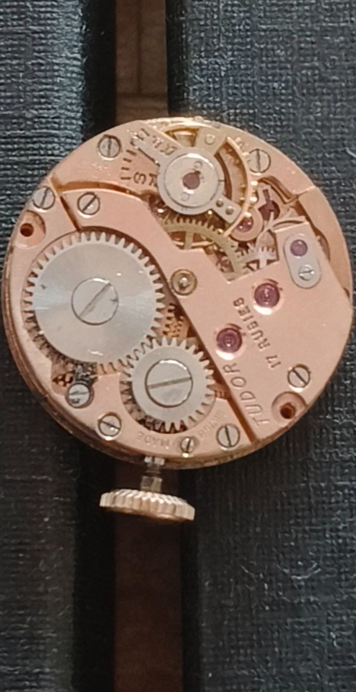 Longines Montres: Tudor royal vintage or 9ct – D'occasion à Yverdon les bains par aaa_w998 3