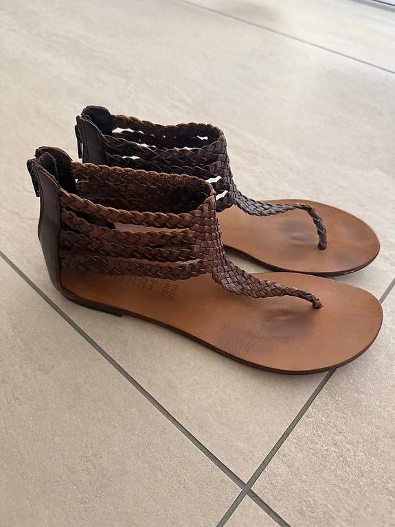 Chaussures femmes: Echtes leder sandale 38 – D'occasion à Koppigen par _f.n_