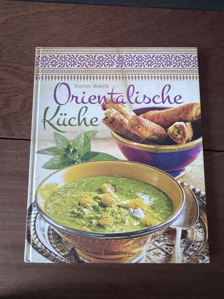 Libri: Kochbuch Orientalische Küche – Nuovo (secondo la descrizione) da St. Gallen venduto da syna_99