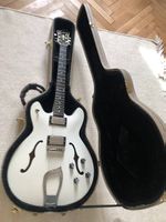 Hagstrom Viking (Weiss) + Koffer  Service an Elektrik nötig