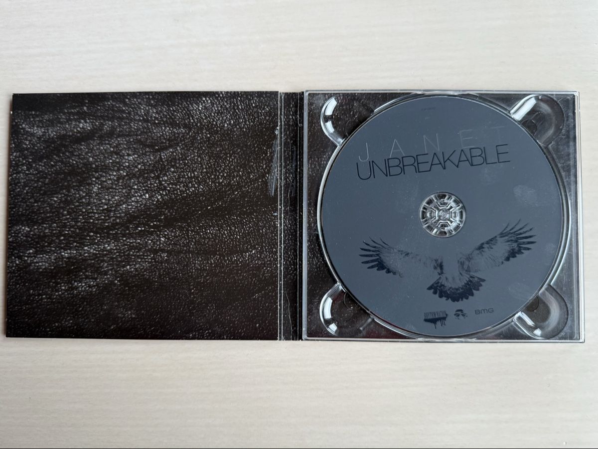 CD: Janet Jackson - Unbreakable CD – Usato da Oberried Brienz venduto da Chyara 2