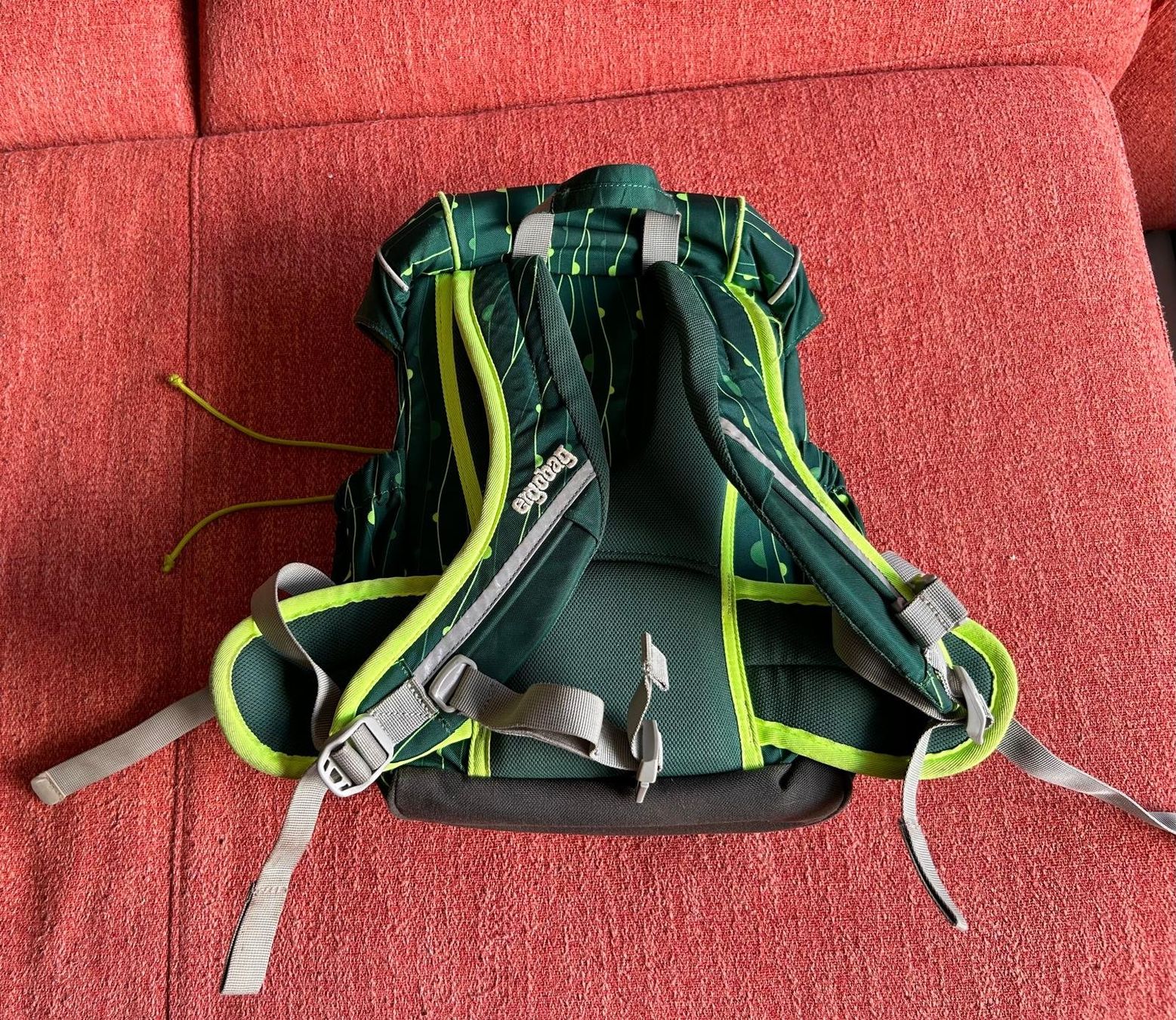 Ergobag Zaini: Ergobag, Kindergarten, 33cmx25cmx12cm – Usato da thalwil venduto da AlbertThalwil 1