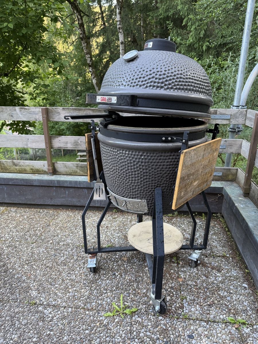 Grils: Grill GuRu – D'occasion à Péry par peaudane