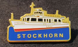 GG570 - Pin Schiff Stockhorn