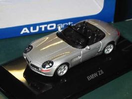 BMW Z8 silber * AUTOart 1:64