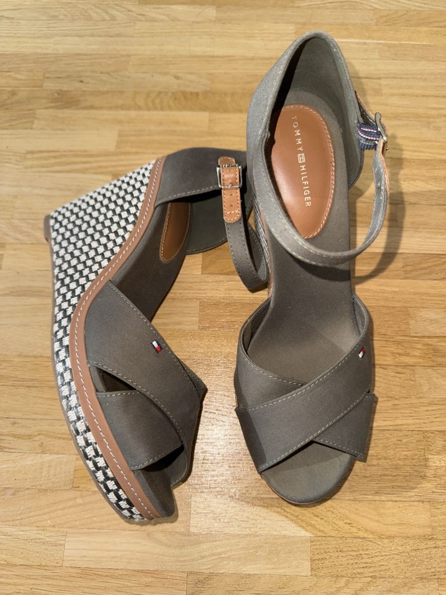 Tommy Hilfiger Damenschuhe: Espadrilles montantes Tommy – Neu (gemäss Beschreibung) aus Sion von kedelazic 6