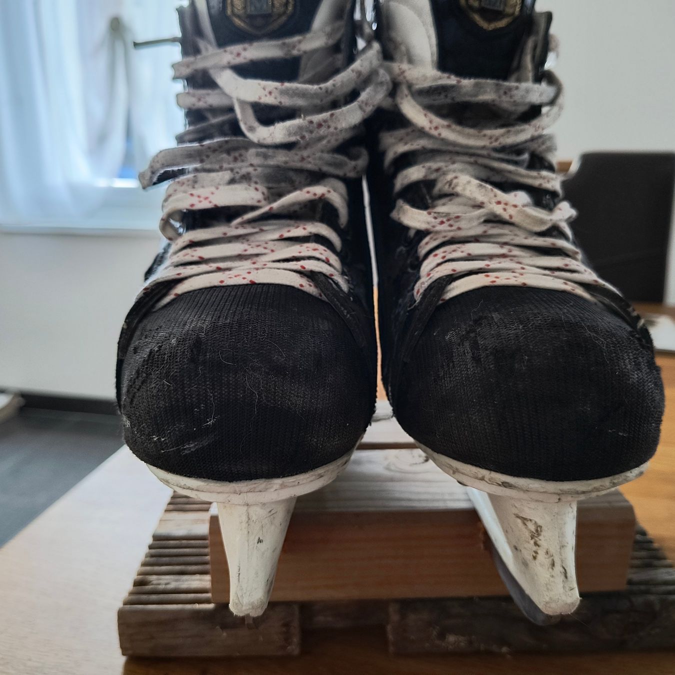 Ccm Pattini da ghiaccio: Schlittschuhe Gr.40/41 CCM – Usato da Obergösgen venduto da bea_cvf5 3
