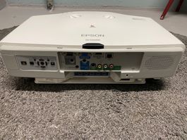 Epson EB-G5200W 3LCD-Projektor