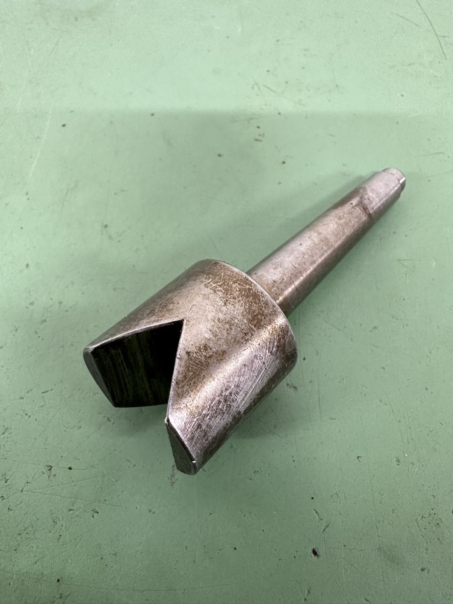 Tutti gli attrezzi: V type Centering point, MK1, centering point, Ø 26 mm – Usato da Aarberg venduto da SNMachines 1