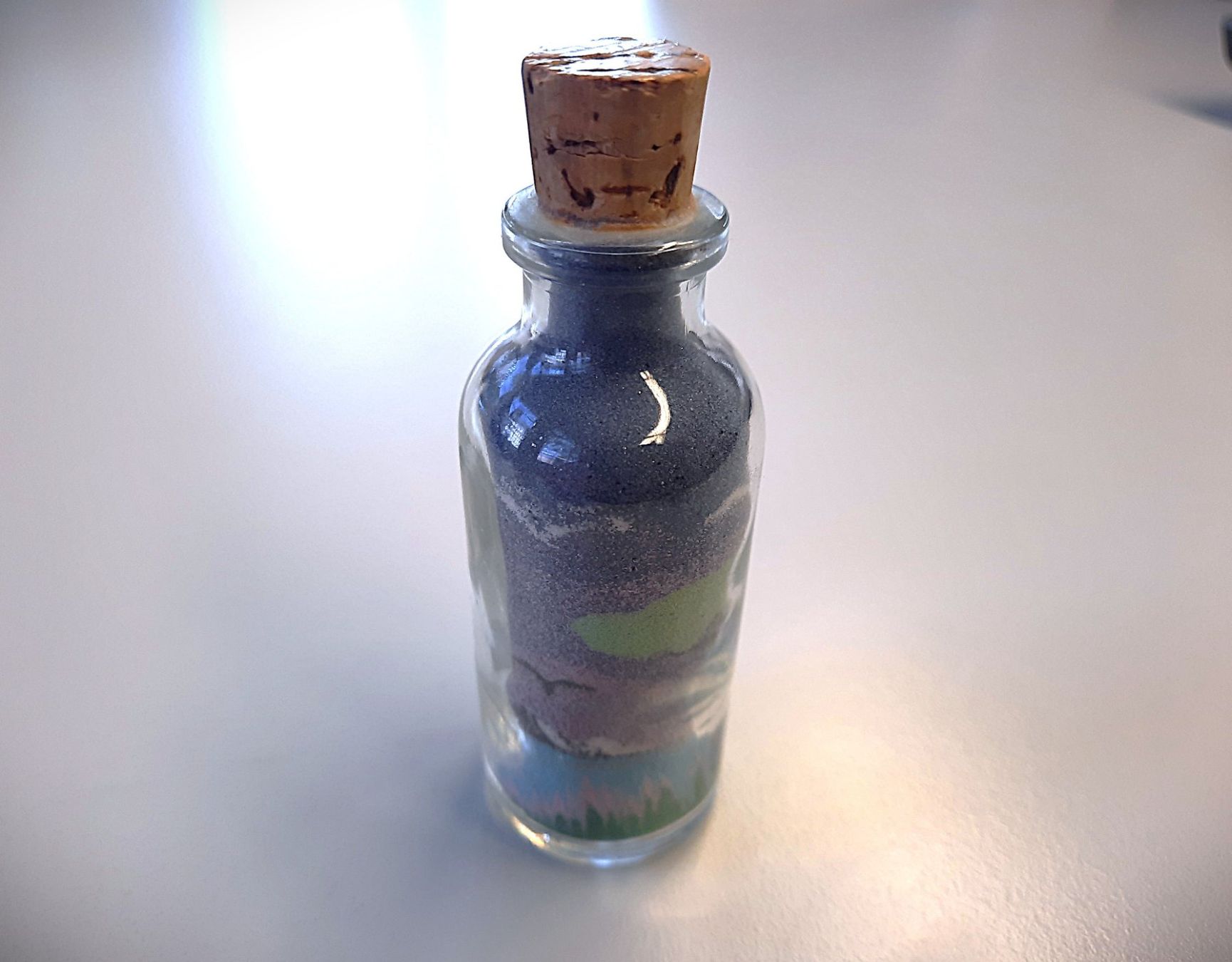 Tutte le decorazioni: Sand Kunst im mini Glasfläschchen – Usato da Beinwil am See venduto da Restwert_Beinwil