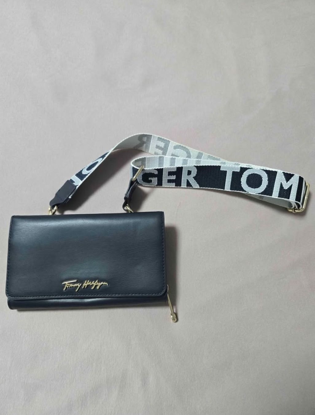 Tommy Hilfiger Borse da donna: Sac Tommy Hilfiger – Nuovo (secondo la descrizione) da Riddes venduto da monicads21 1