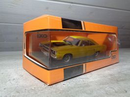 Ixo 1:43 Classic Car Plymouth Road Runner 1970
