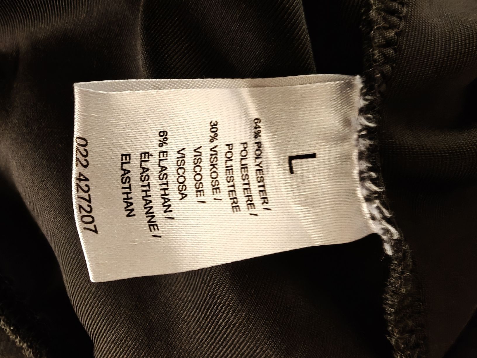 Pulls & Sweat-shirts: Schwarzer Kapuzenpullover – D'occasion à Forst par Ramonnoel 2