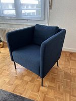 Fauteuil bleu pétrole