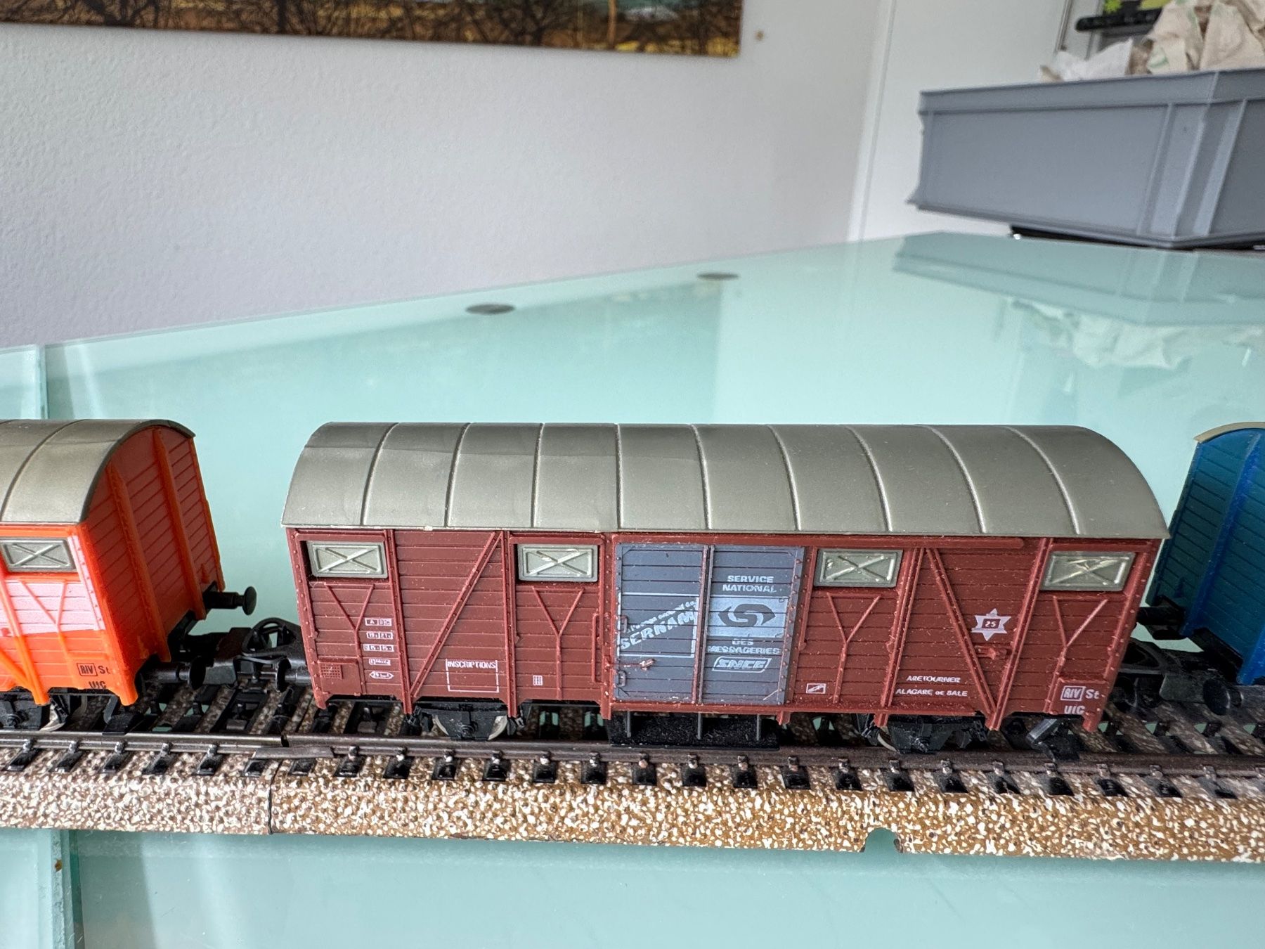 Lima Modellini di ferrovie: 7 Lima Güterwagen – Usato da Köniz venduto da Henebe 4