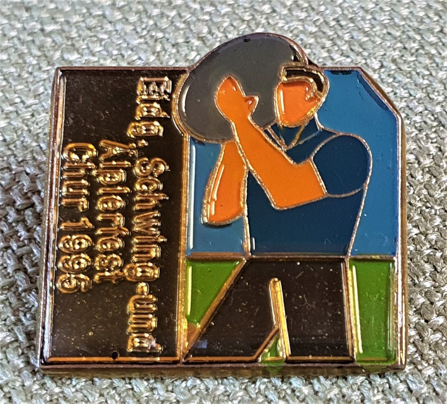 Plaketten & Abzeichen: C379 - Pin Schwinger Älplerfest Chur 95 – Gebraucht aus Reinach BL von Boston-Verkauf