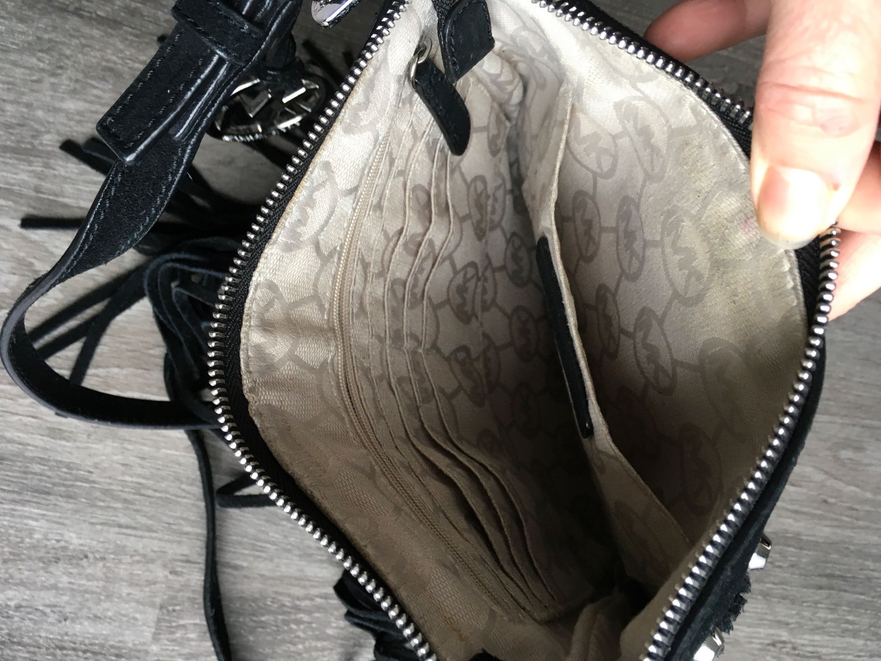Michael Kors Sacs femmes: Michael Kors Wildledertasche – D'occasion à Frenkendorf par klourenco 3