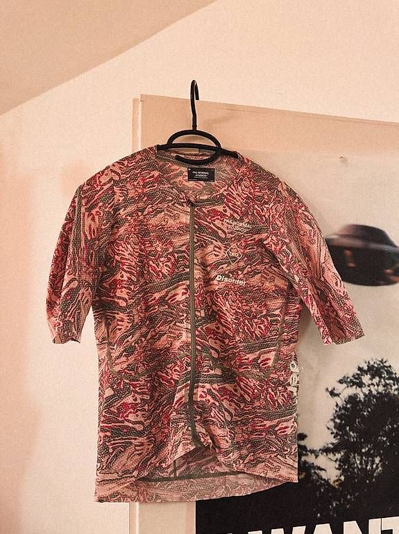 Pas Normal Studios Canottiere & Pantaloni: PNS T.K.O Mechanism Pro Jersey Medium – Usato da Zürich venduto da sirwatergold