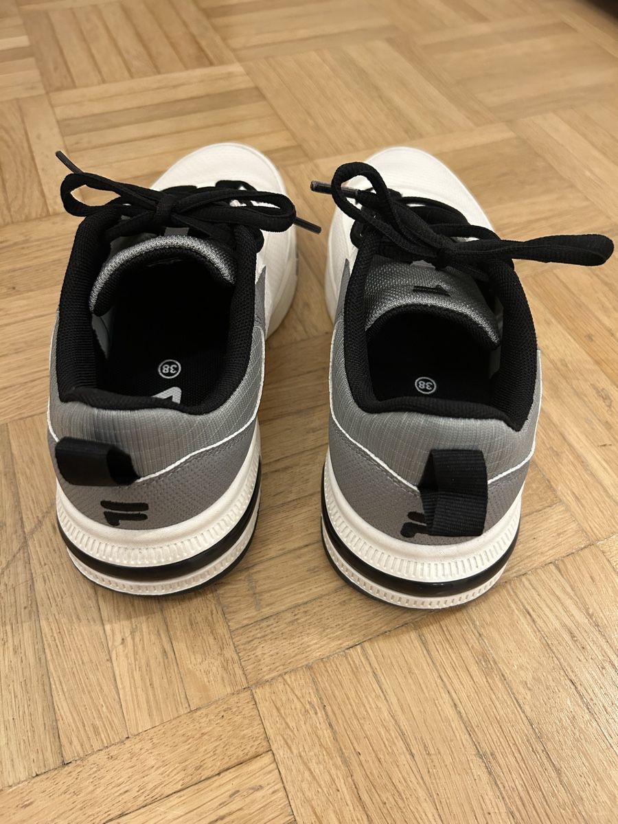 Fila Damenschuhe: Damenschuh Fila – Gebraucht aus Laupen ZH von JasRahBee 2