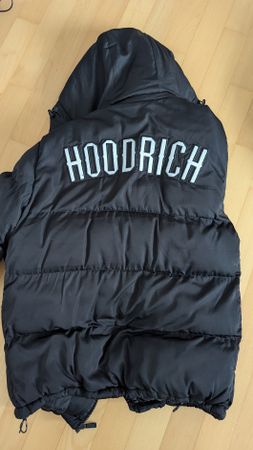 Doudoune chaude Hoodrich noire, taille S – bon état !