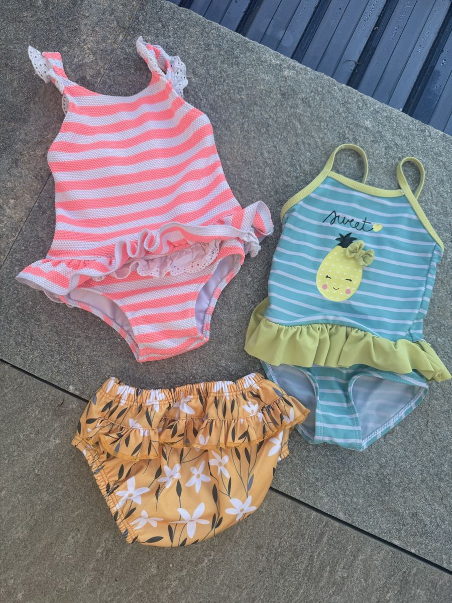 Costumi da bagno: Baby Badekleider Mädchen – Usato da Aathal-Seegräben venduto da Neja80 2