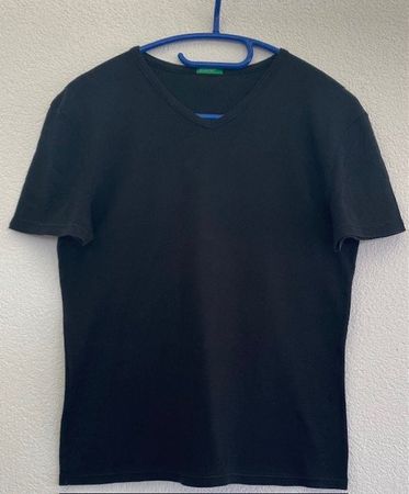 T-Shirt United Colors of Benetton Grösse L schwarz guter ...