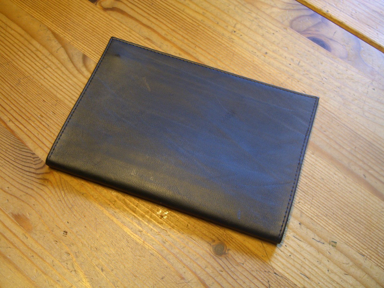 Brieftaschen: schöne Brieftasche, Kunstleder, schwarz, neu – Gebraucht aus Winterthur von Ghandi5 2