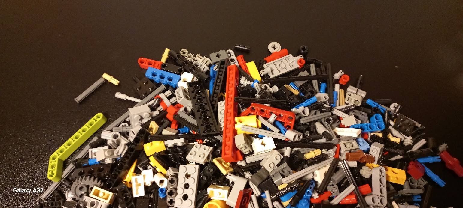 Lego Giocattoli: Lot de 400 grammes de Lego Technic – Usato da La Tour de Trême venduto da Startjouet 3