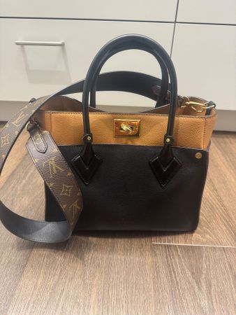 Louis Vuitton Handtasche On My Side MM Noir