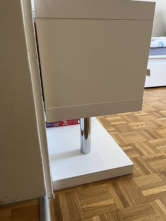 Mobili TV: Fernsehen Möbel – Usato da Nussbaumen AG venduto da Oezlem_D 2