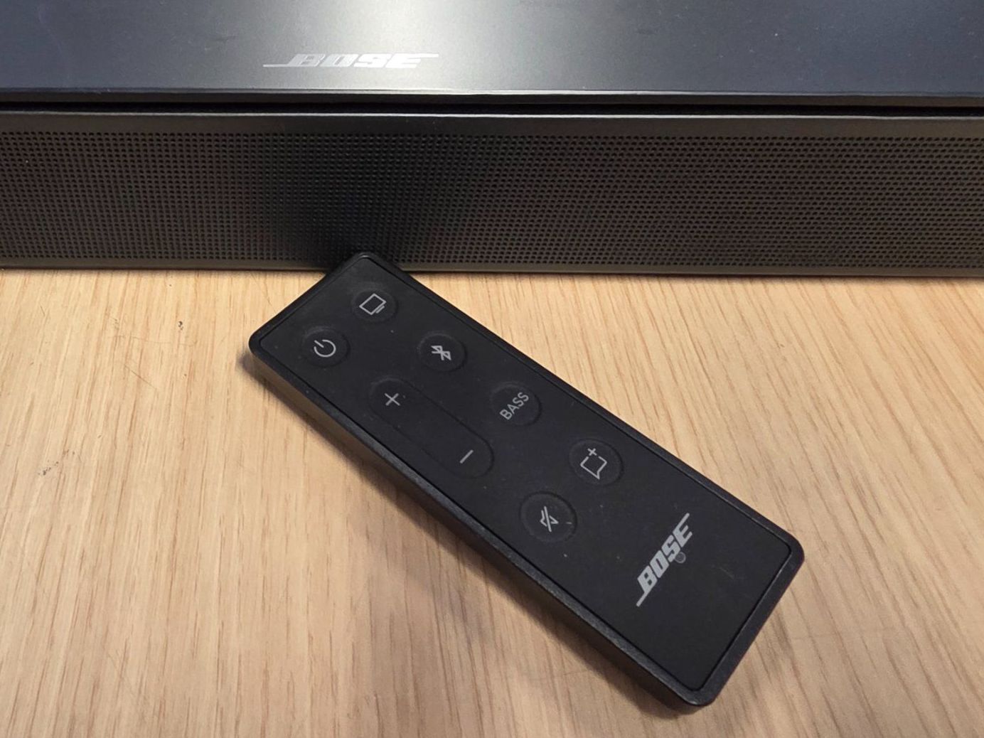 Bose Casse acustiche: Bose TV Speaker – Usato da Chur venduto da FeschtlandBrockiChur 2
