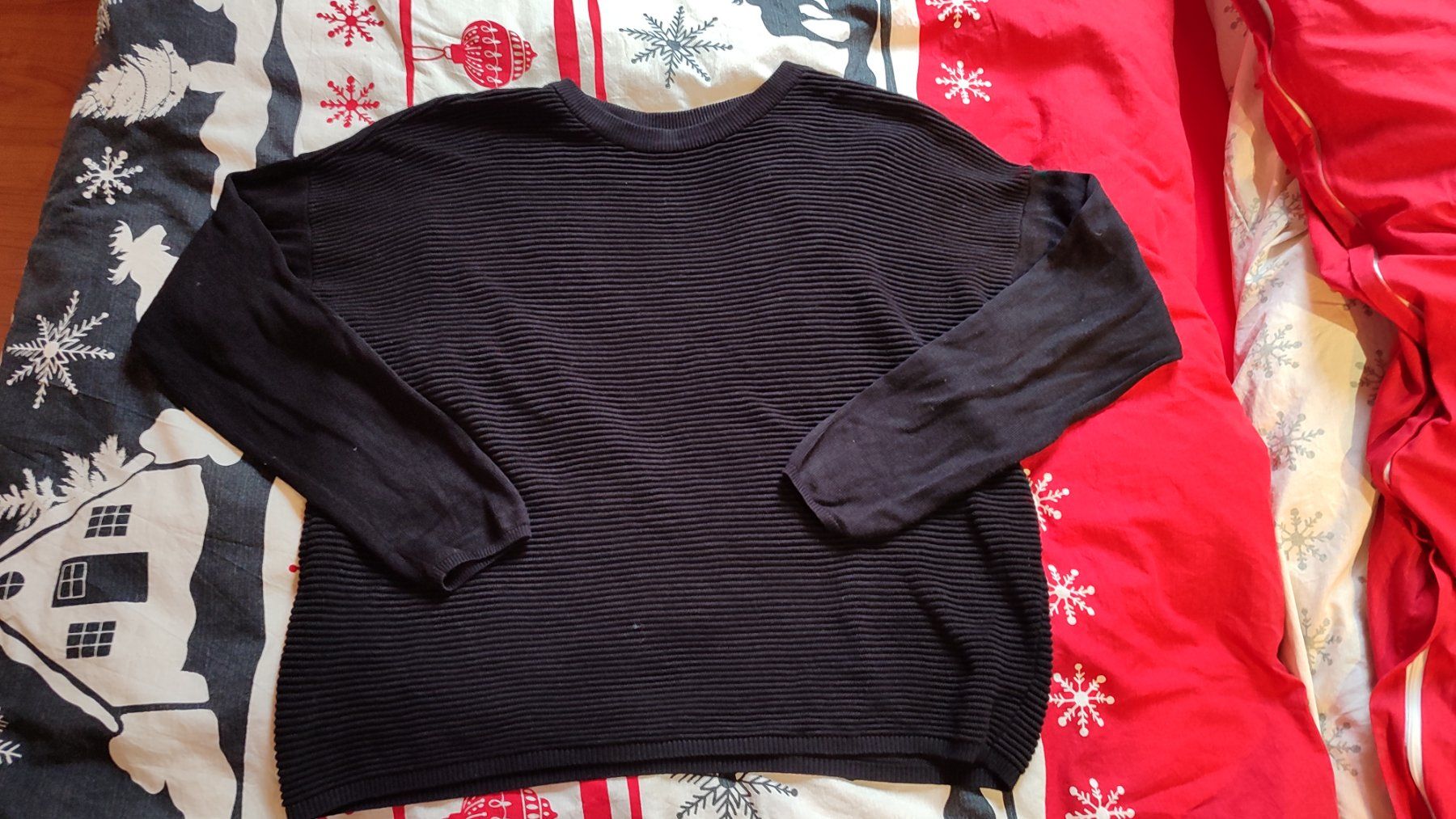 Benetton Pulls & Sweat-shirts: Longsleeve, Pulli, Gr. M, Set: 10 Stk. – Neuf avec emballage d'origine à Brüttisellen par nic_xm7s 4