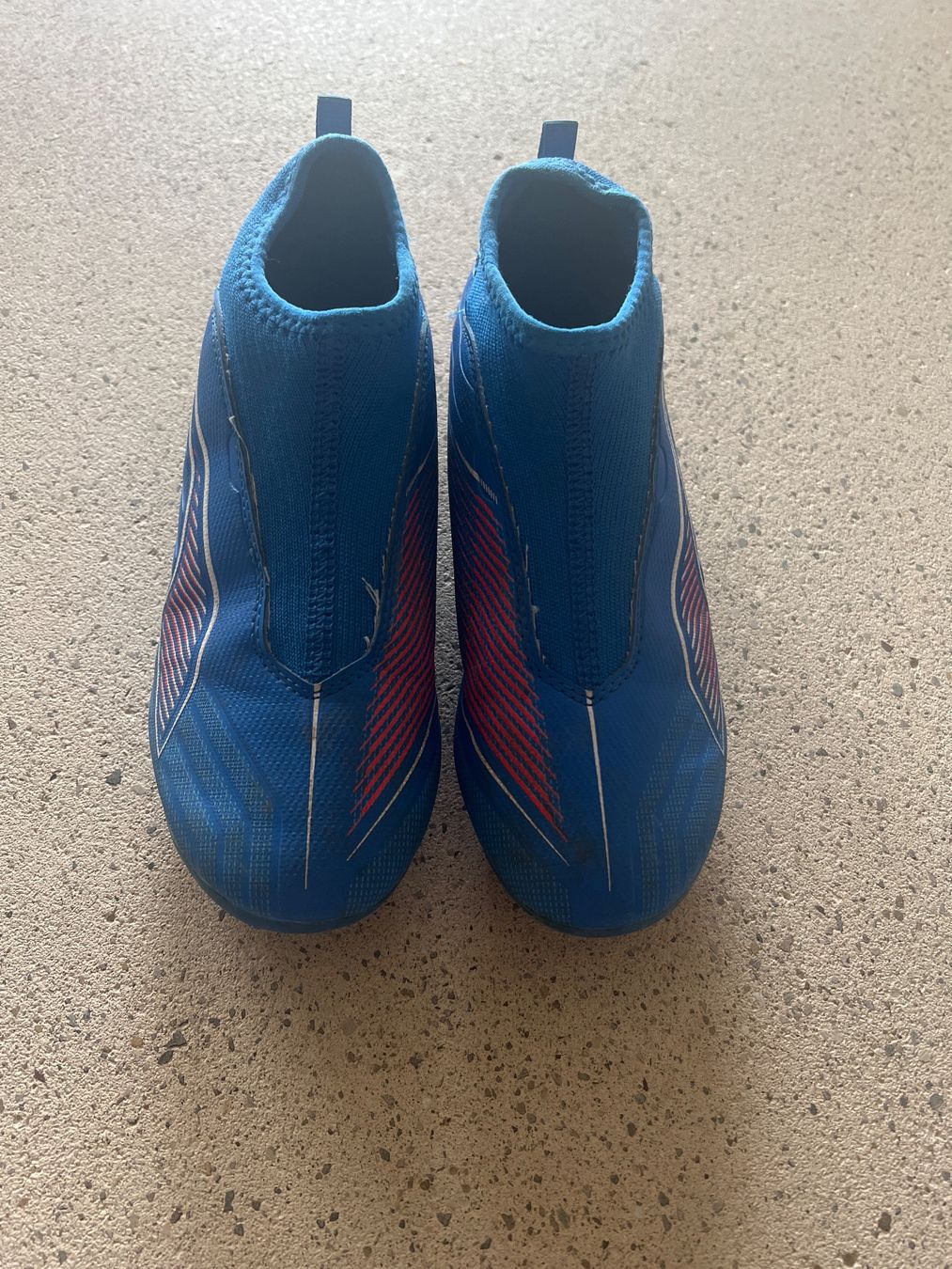 Puma Scarpe da uomo: Puma Fussball Schuhe gr. 34 – Usato da Uetikon am See venduto da Jolie2009