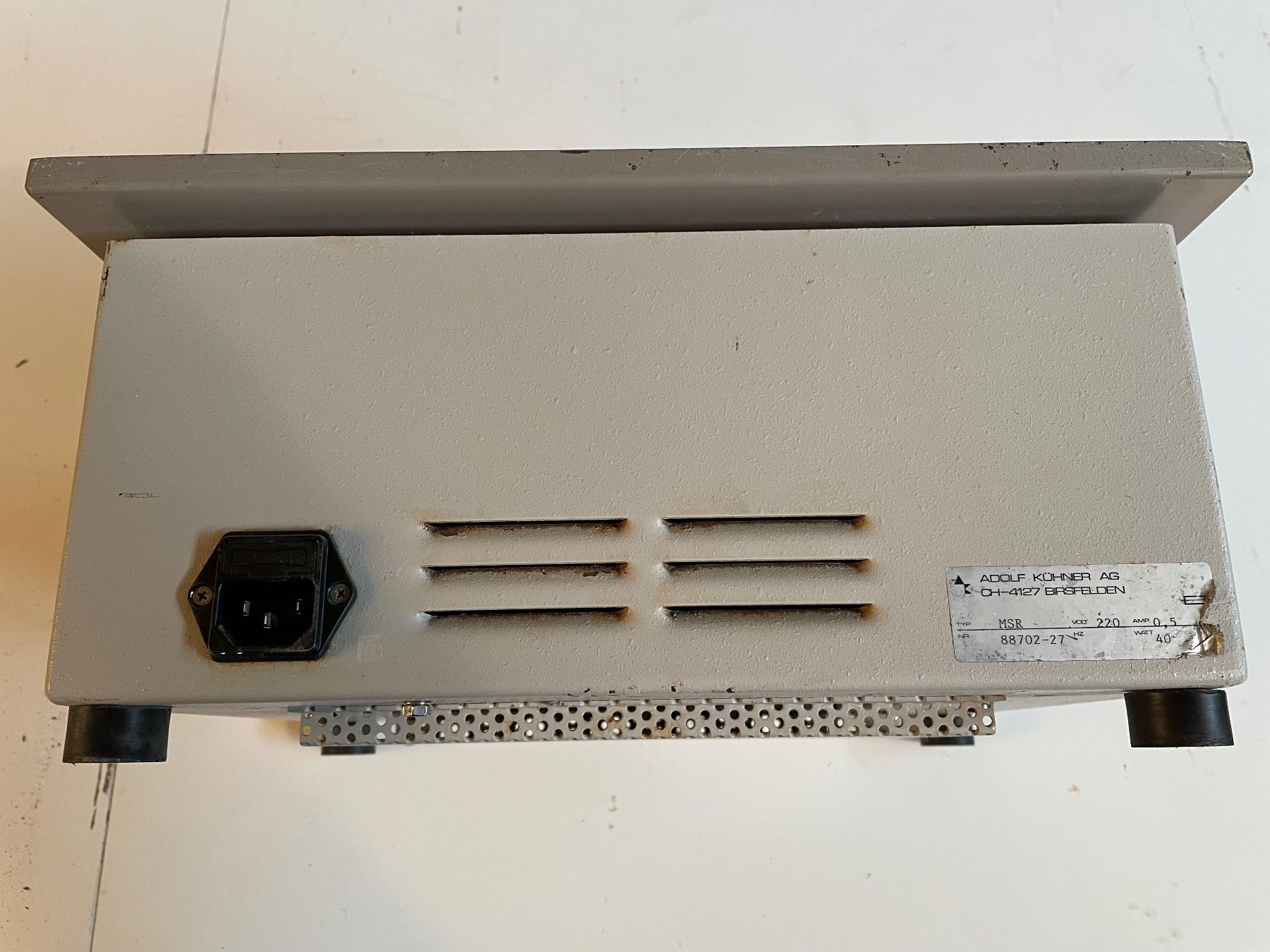 Tutte le macchine: Adolf Kühner Mini Shaker / Plateau oscillant – Usato da Les Acacias venduto da Lynncia 6