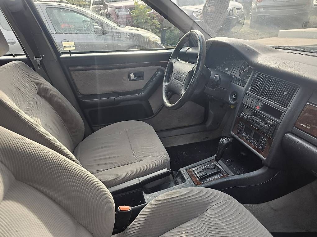 Audi Automobili: Audi 80 2.4 Benzin, Automatik – Usato da Burgdorf venduto da xBxsil 1