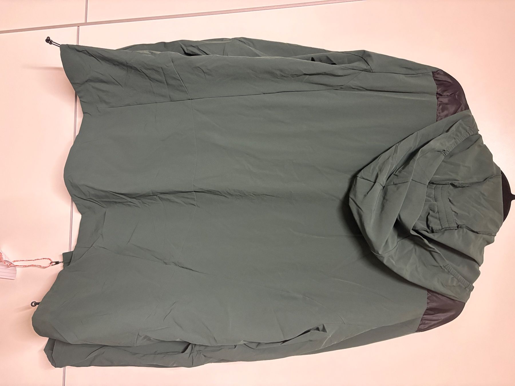 Salomon Giacche: Veste Salomon – Nuovo (secondo la descrizione) da Semsales venduto da dmi82 1