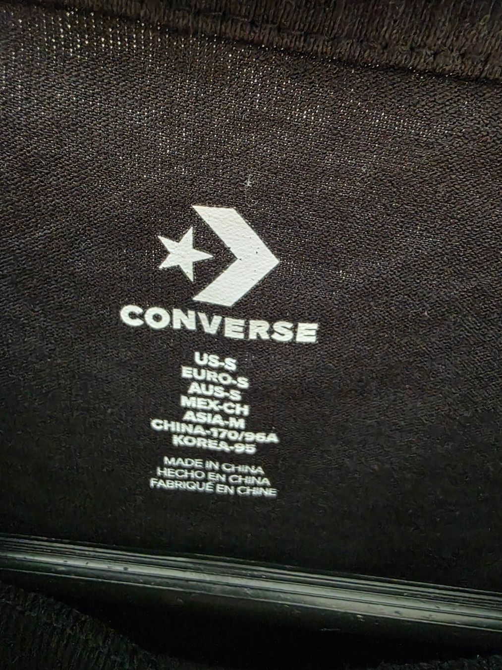 Converse T-shirt: Langarmshirt Converse – Usato da Rothenfluh venduto da sel_j856 2