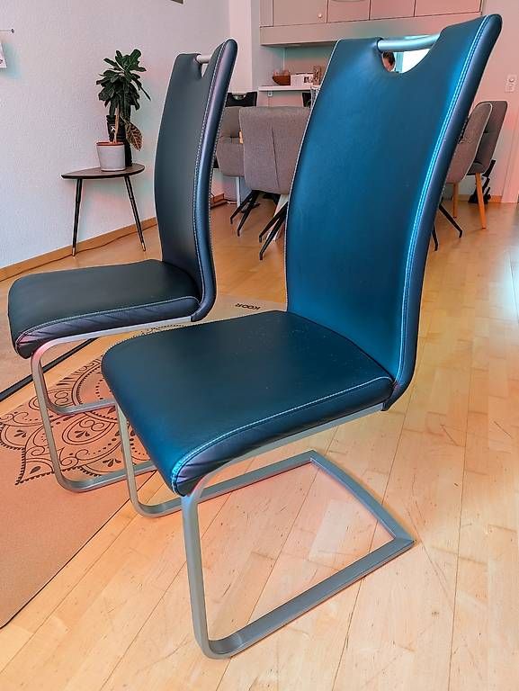 Stühle: 6 Freischwinger Stühle – Gebraucht aus Bern von H0Lok