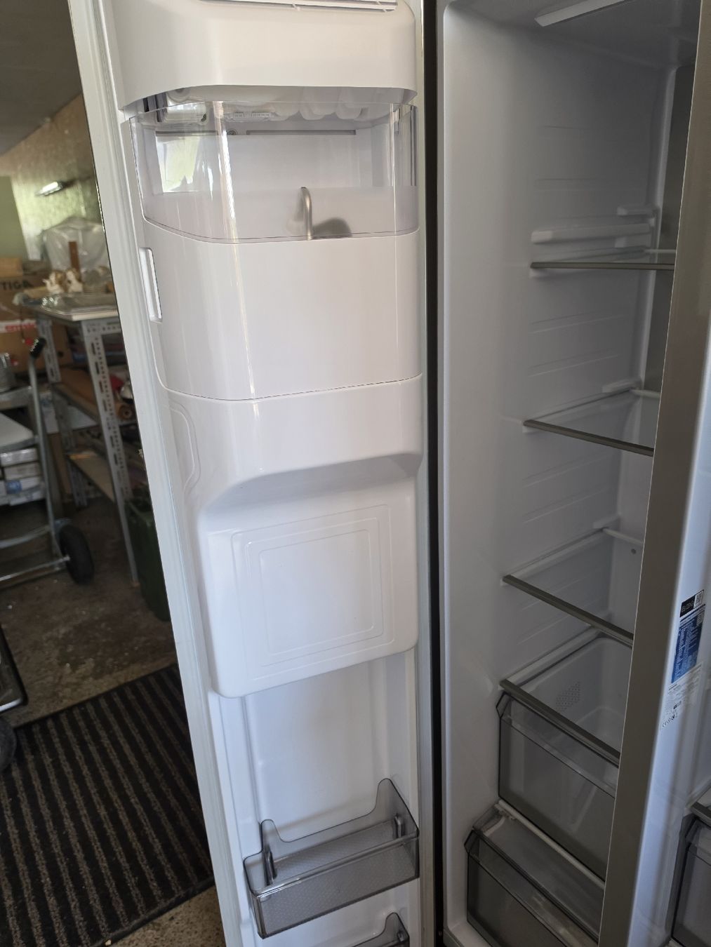 Frigoriferi: Foodcenter Samsung – Usato da Flawil venduto da Cd53 3