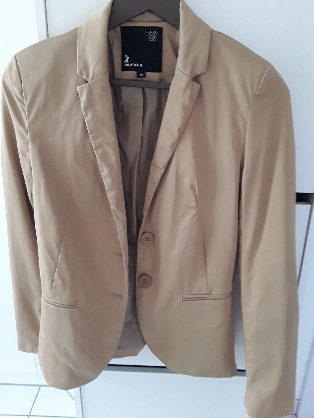 Giacche: Eleganter neuw. BLAZER Gr.36 – Usato da Heimberg venduto da Samprof 1