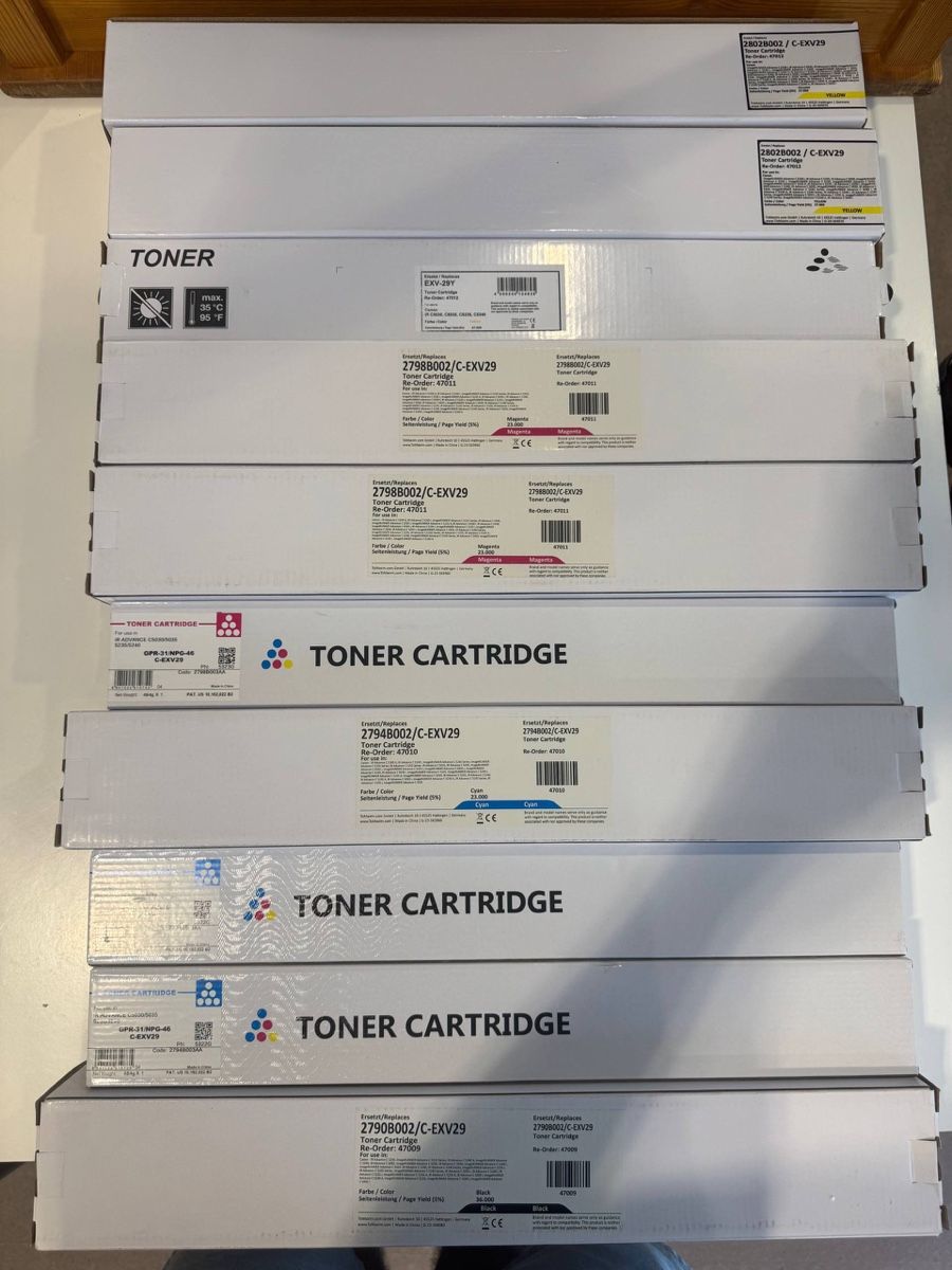 Canon Cartucce per stampanti & toner: Canon Toner Cartridge – Nuovo e nell'imballaggio originale da Zürich venduto da Timo_Leu