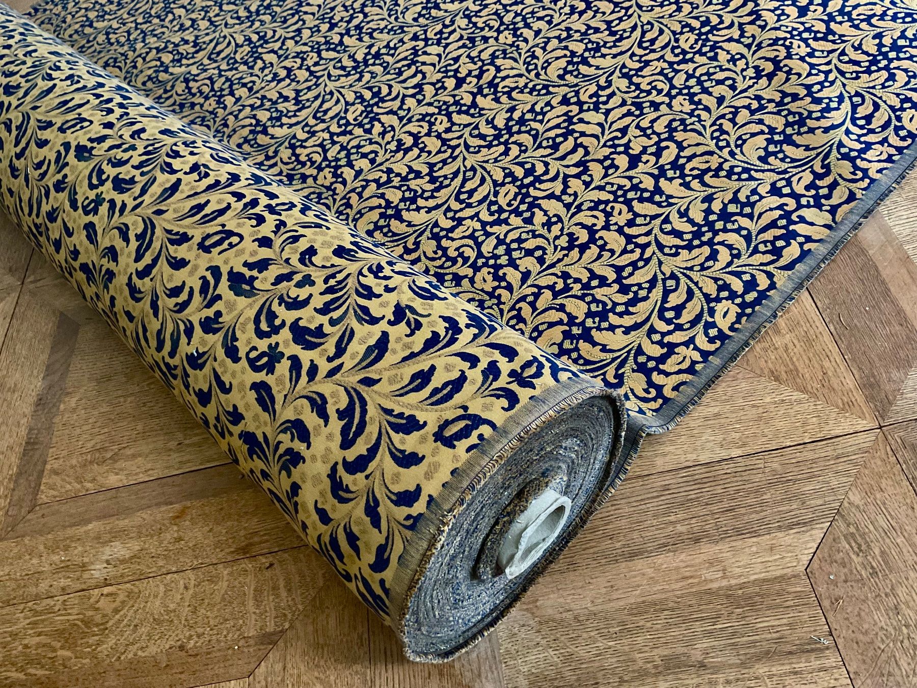 Tessuti: Jacquard Stoffrolle Stoff Damaststoff – Nuovo (secondo la descrizione) da Aarau venduto da Ikebana03