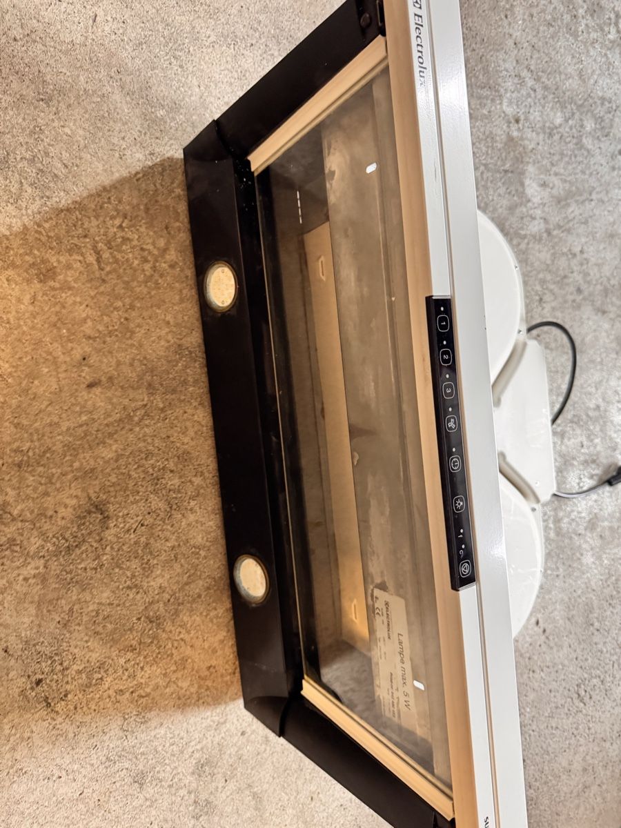 Cappe di aspirazione: Electrolux Dampfabzug 60cm – Usato da Horw venduto da dancav