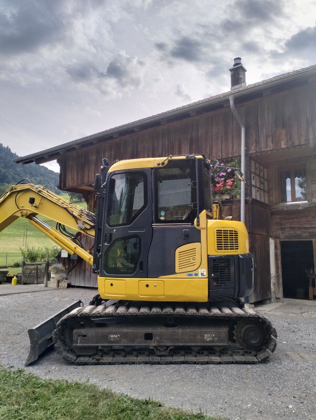 Komatsu Escavatori: Bagger Komatsu Pc88 MR8 – Usato da Latterbach venduto da Janik3 1