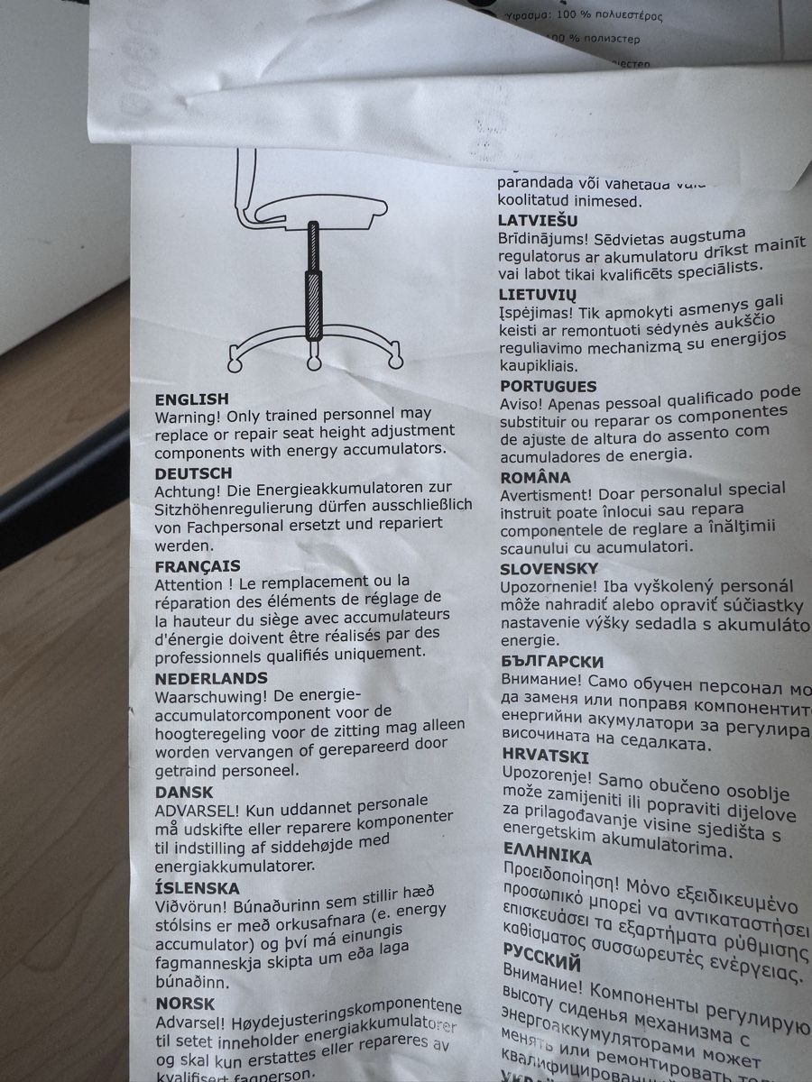 Ikea Sedie: IKEA LÅNGFJÄLL – Usato da Zürich venduto da mzm_pzl9 1