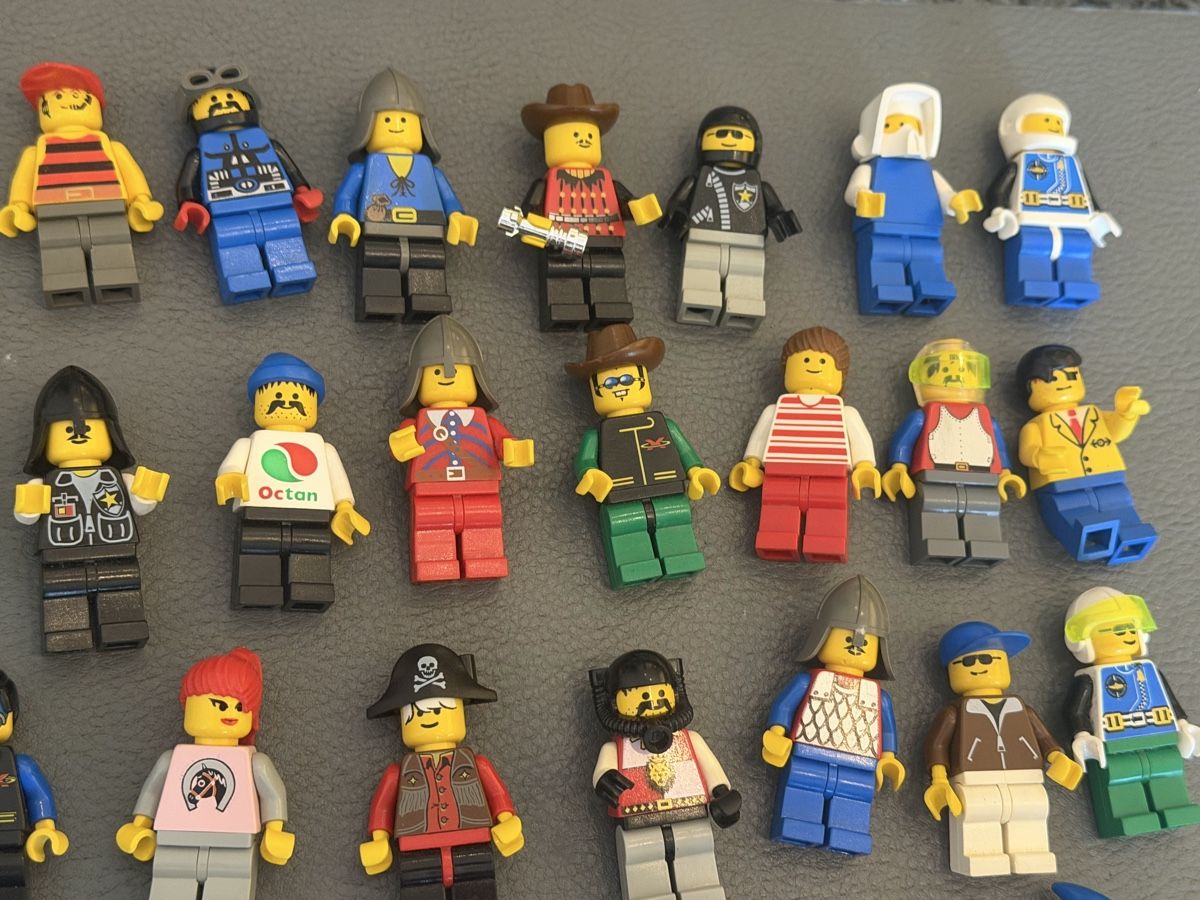 Lego Baukästen: 35 Lego Minifiguren Set  – Gebraucht aus Deitingen von Himhip 2
