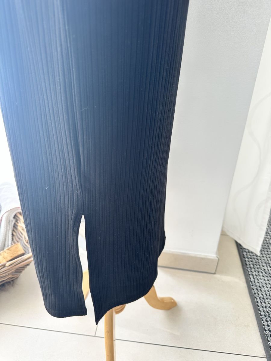 Vestiti: Kleid street one – Usato da visp venduto da Kmemo1 2
